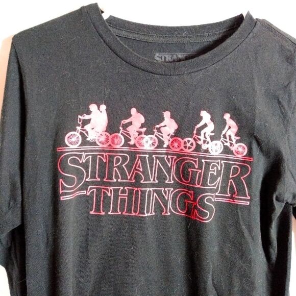 Stranger things tee   - Picture 2 of 5